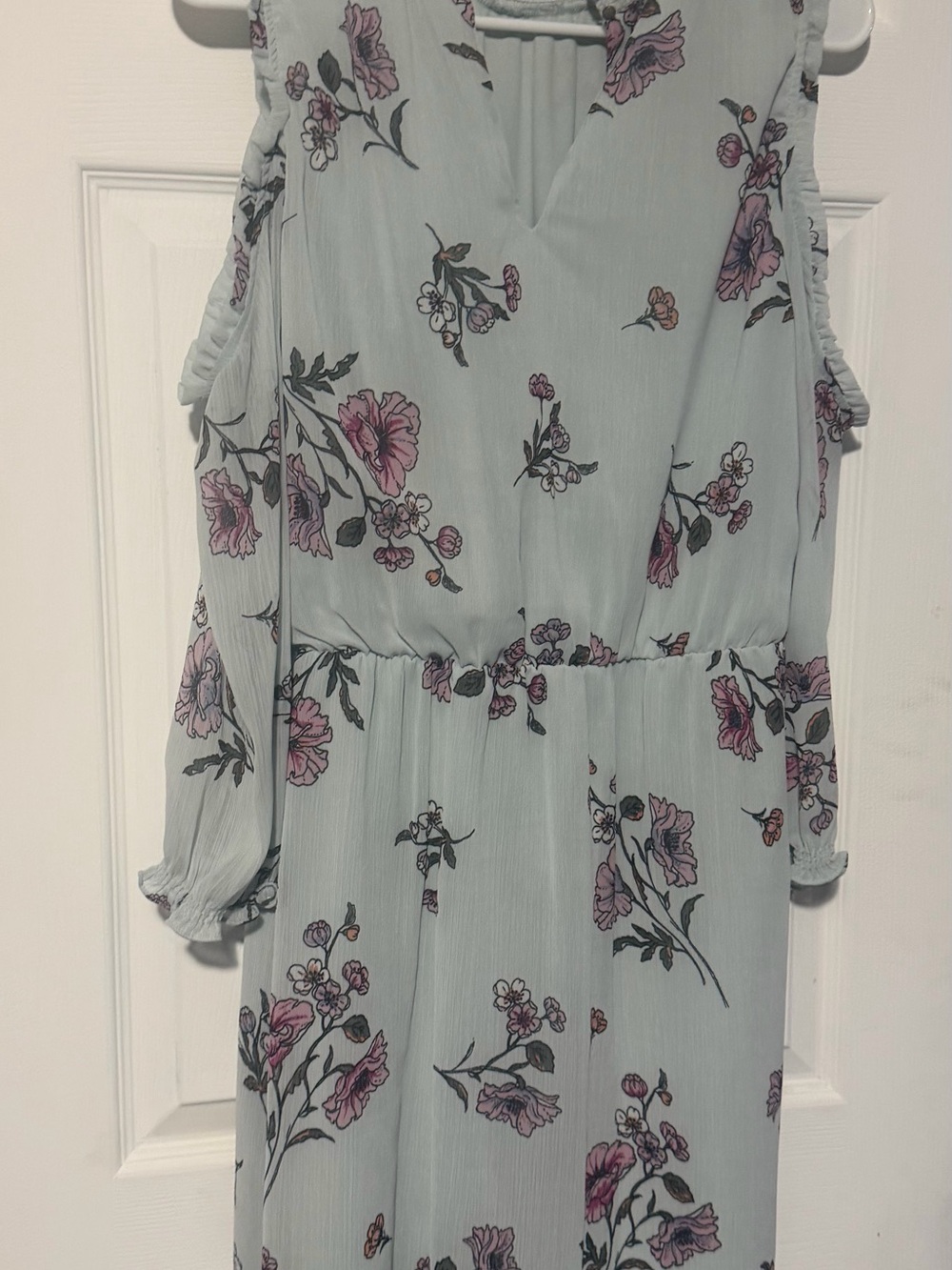 Signature Studio Light Blue Cold-Shoulder Floral Midi Dress
